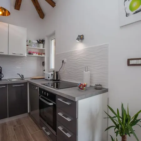 Family Friendly House With A Swimming Pool Sevid, Trogir - 22950 Marina