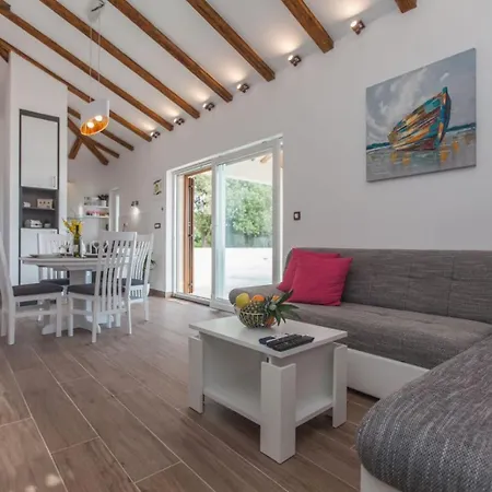 Family Friendly House With A Swimming Pool Sevid, Trogir - 22950 * Marina