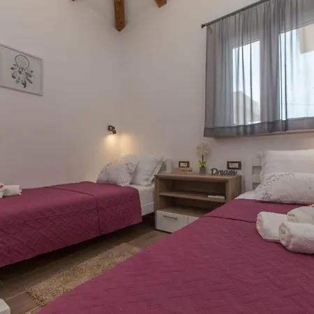 Family Friendly House With A Swimming Pool Sevid, Trogir - 22950 * Marina